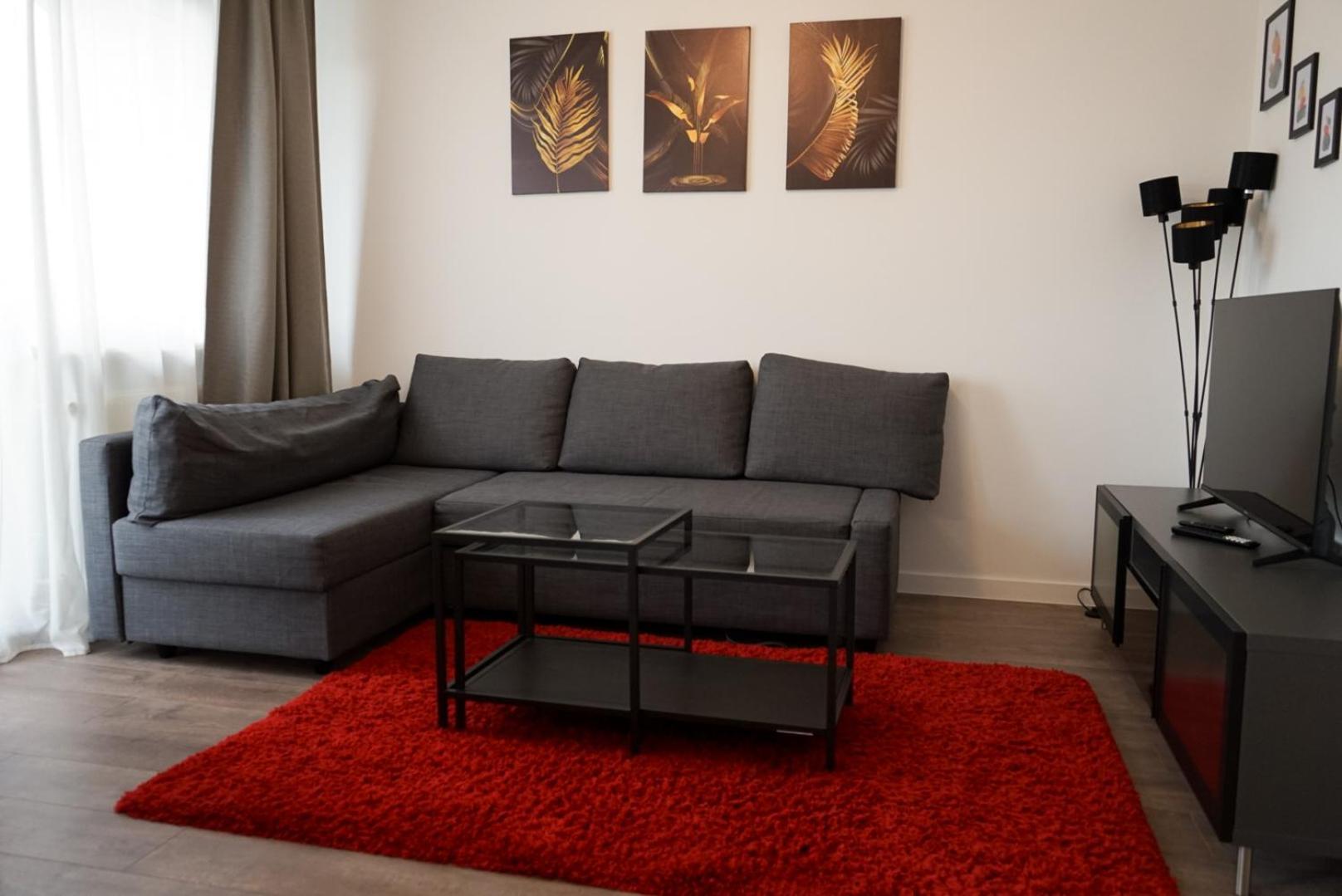 Moeblierte 3-Zimmer-Wohnung Nahe Duesseldorf In Duisburg-Sued Экстерьер фото