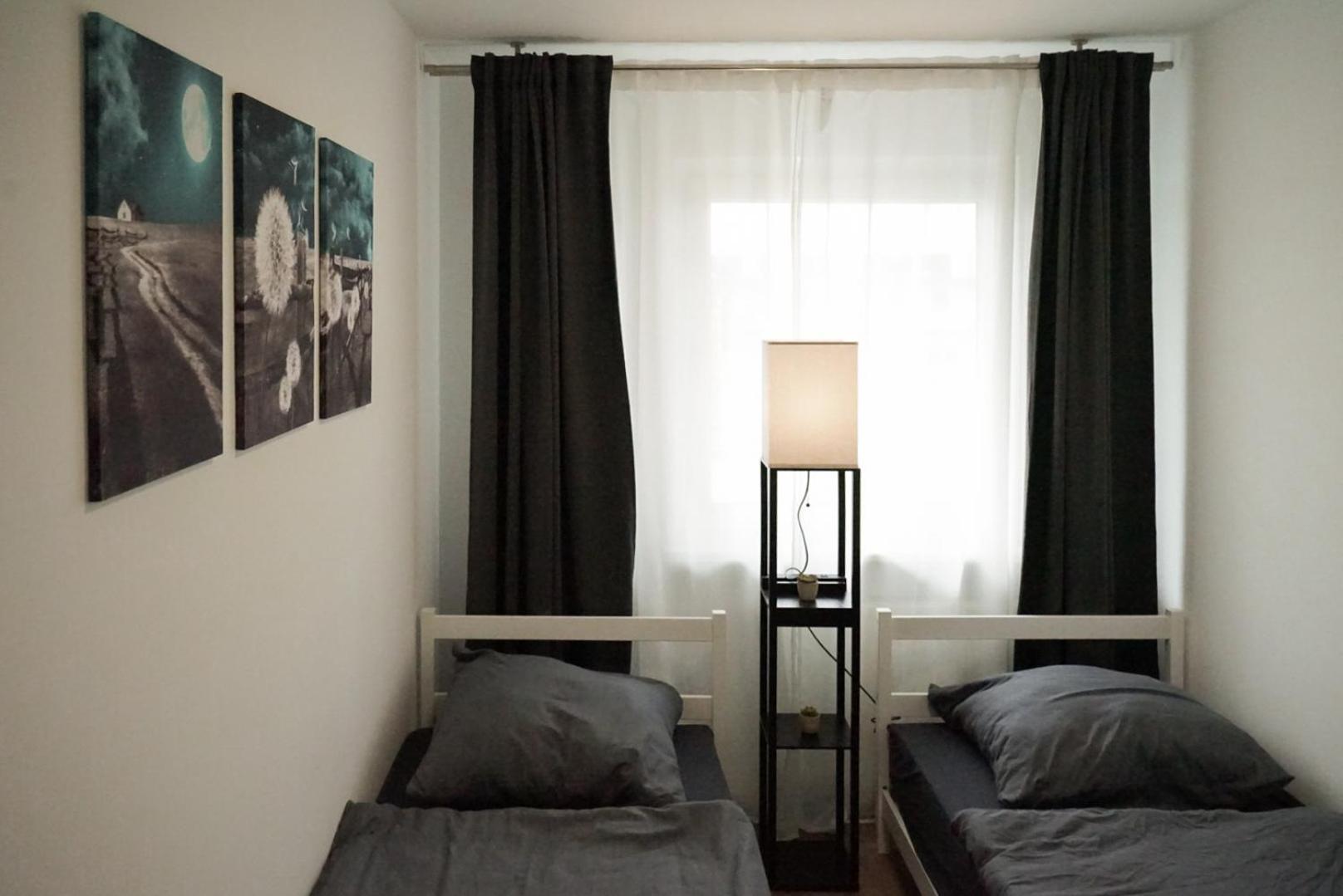 Moeblierte 3-Zimmer-Wohnung Nahe Duesseldorf In Duisburg-Sued Экстерьер фото