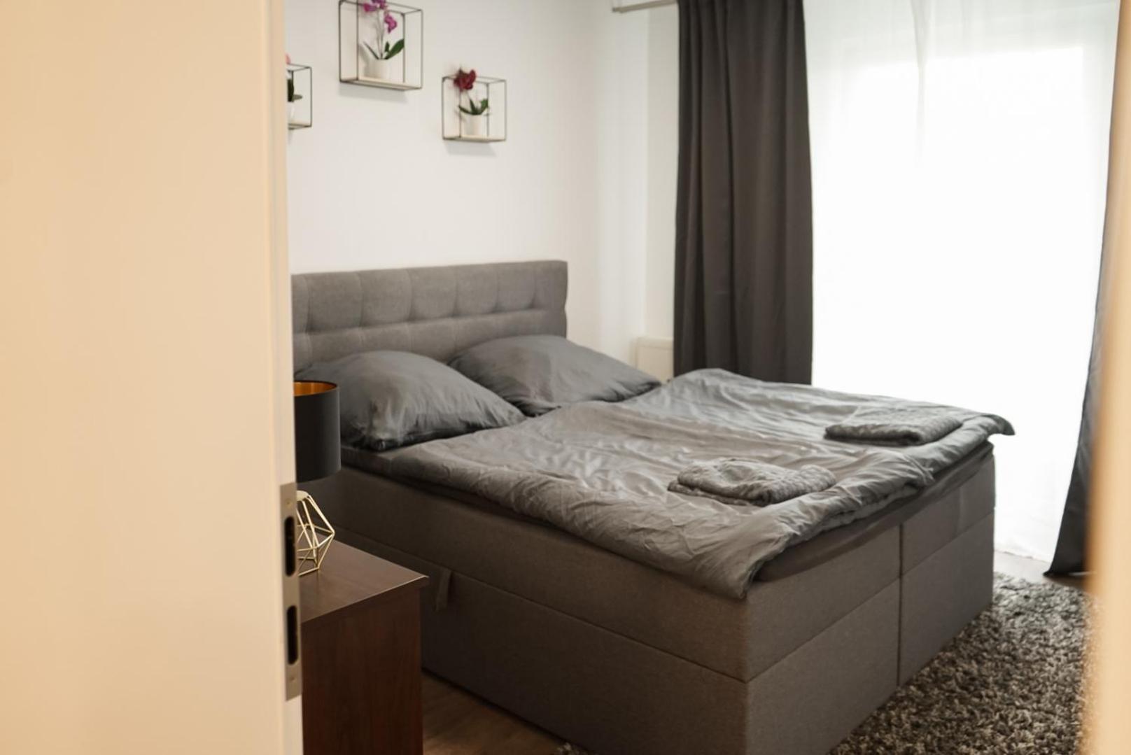 Moeblierte 3-Zimmer-Wohnung Nahe Duesseldorf In Duisburg-Sued Экстерьер фото